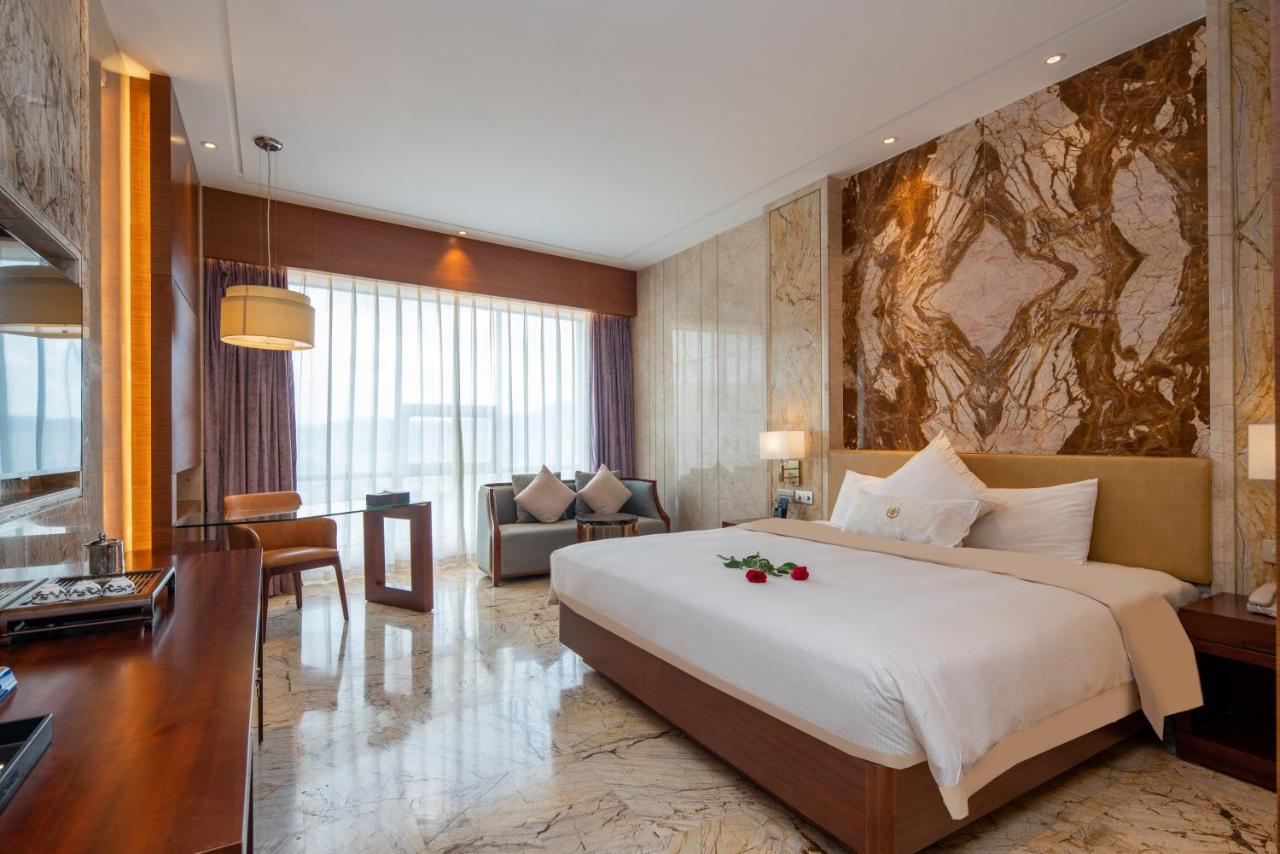 King Royal Hotel Yunfu מראה חיצוני תמונה